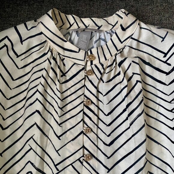 Sleeveless Zigzag Stripped Maxi Dress - Picture 3 of 5